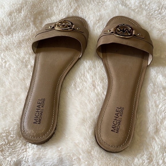 Michael Kors Sandals - Picture 4 of 4